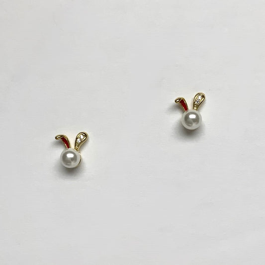 Bunny Pearl Earrings