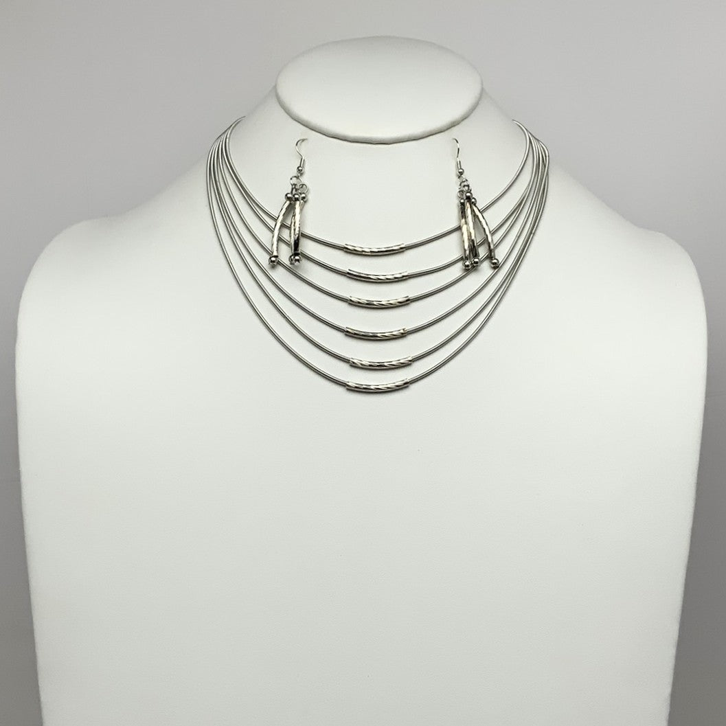 Multi Wire W/ Metal Curved Tubes Necklace Set