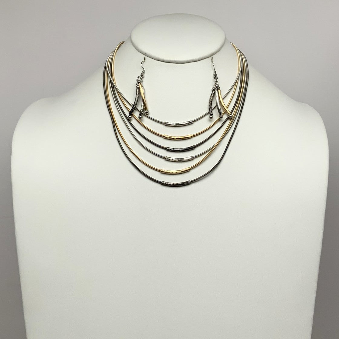 Multi Wire W/ Metal Curved Tubes Necklace Set