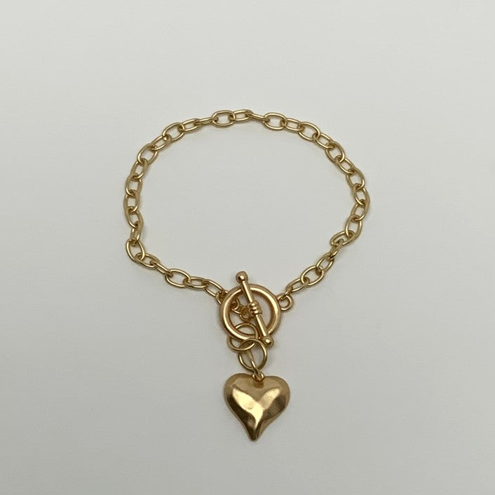 Heart Charm Chain Toggle Clasp Bracelet