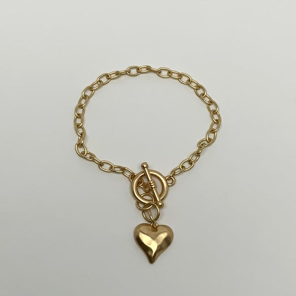 Heart Charm Chain Toggle Clasp Bracelet