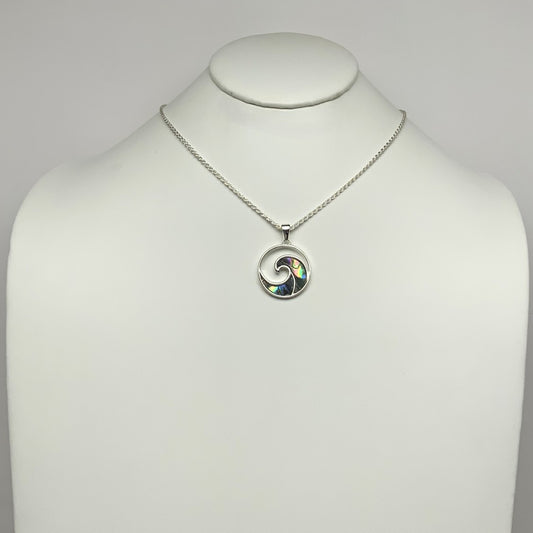 Wave Design Pendant Necklace