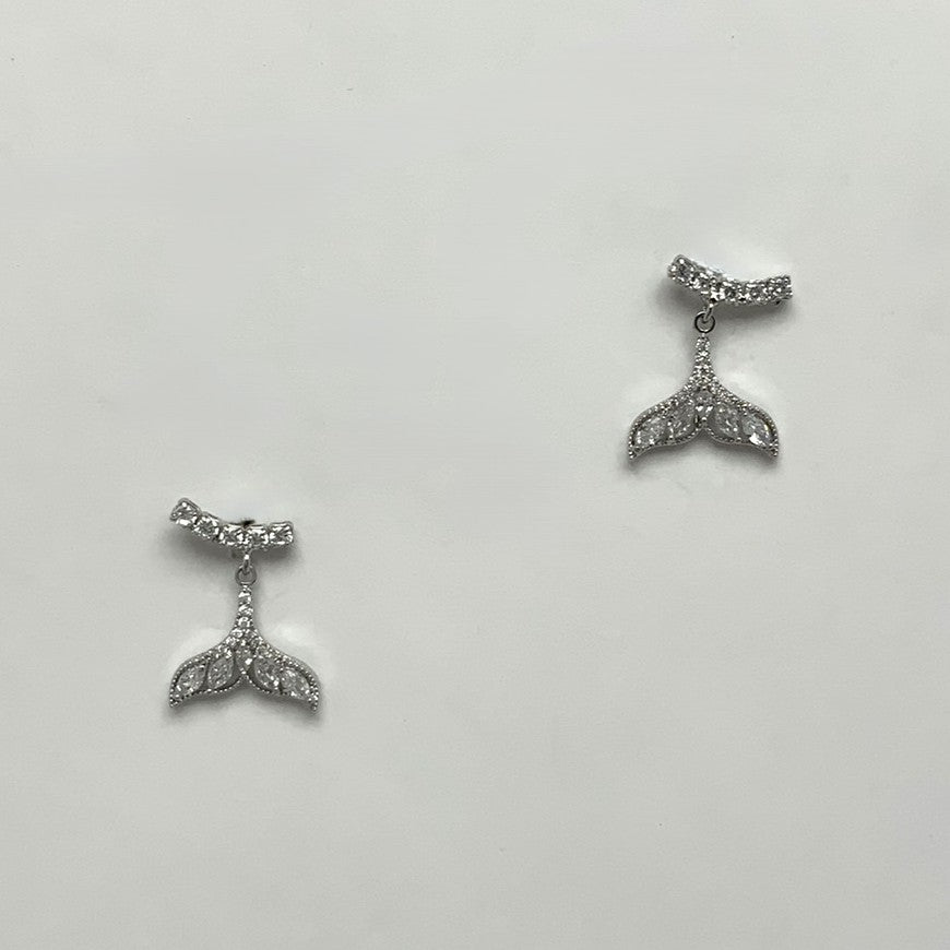 Dolphin Tail Earr