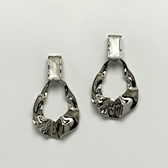 Enamel Ruffle Wavy Teardrop Earrings
