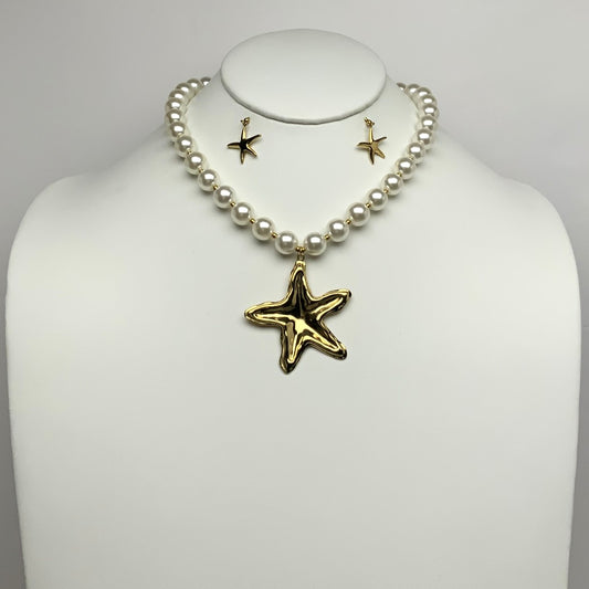 Pearl Necklace Textured Starfish Necklace Set