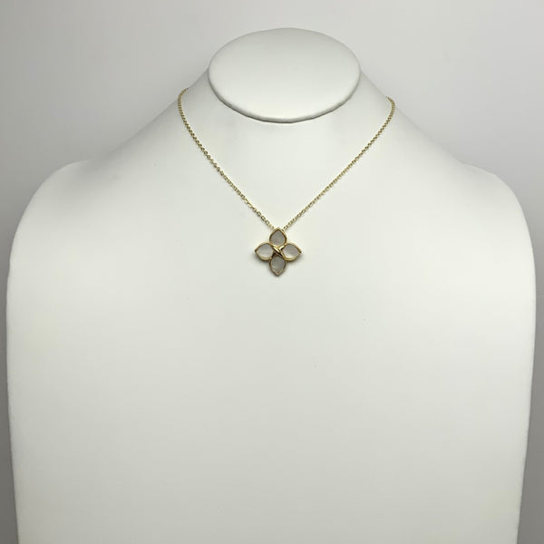 4-Leaf Flower Pendant Necklace