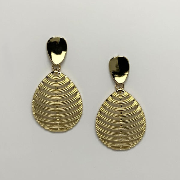 Ribbed Oval Teardrop Earrings