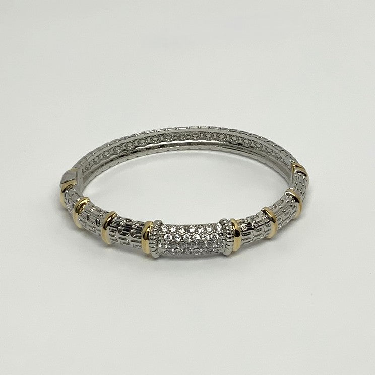 Crystal Front w/ Ridges Bracelet