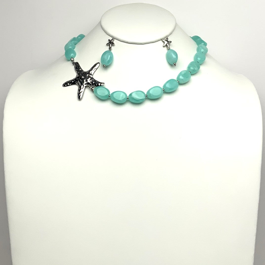 Lucite Marble Design Beaded Textured Starfish Necklace
