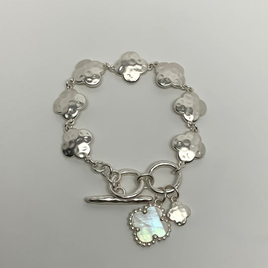 Matte Clover Toggle Clasp Bracelet