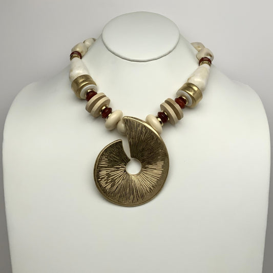 Mix Bead Shapes Curved Metal Piece Pendant Necklace