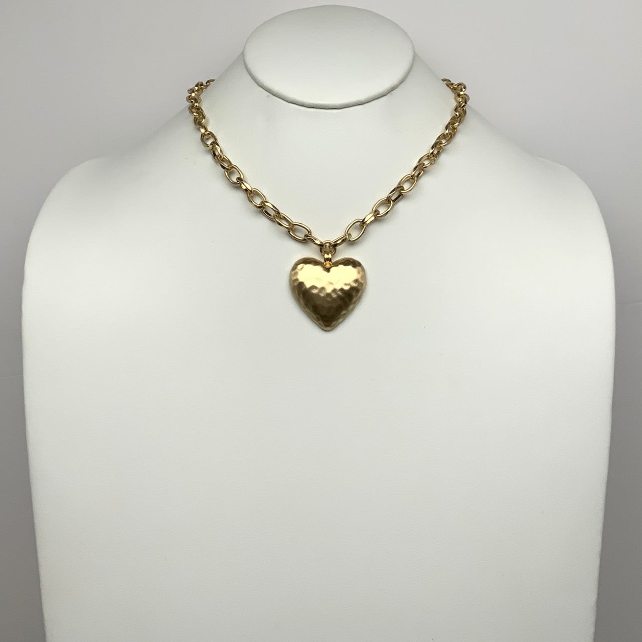Chain Necklace Textured Heart Pendant Necklace