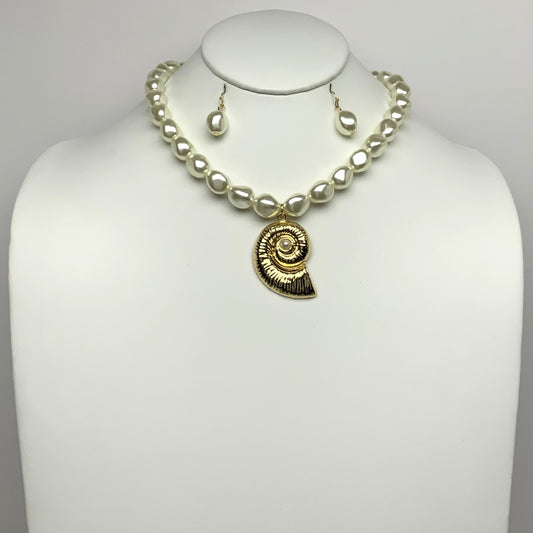 Pearl Bead Shell Pendant Necklace Set