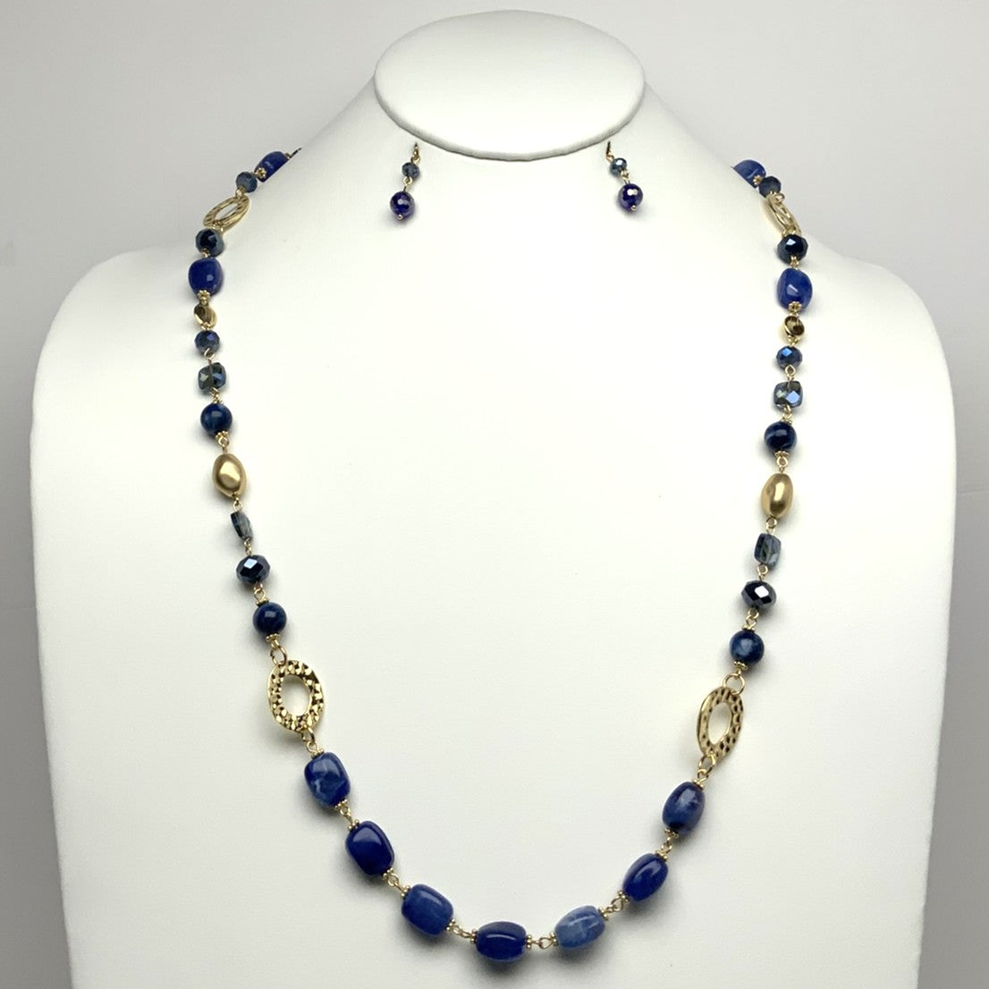 Long Lucite Bead Flat Metal Circle Necklace Set