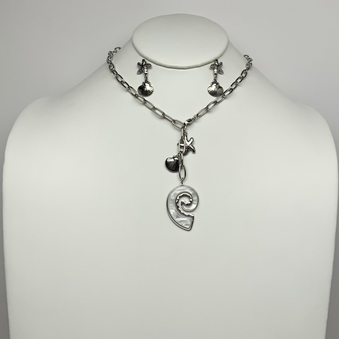 Nautical Seashell Starfish Charm Necklace Set
