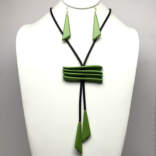Long Rubber Cord with Lucite Side Way Bars Lariat Look Necklace Set