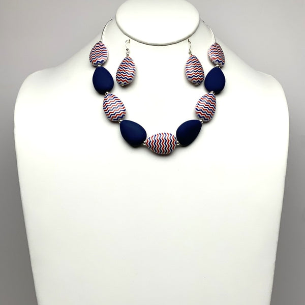 Short Snake Chain with Chevron Print and Solid Rubber Coated Tear Drop Spacers Necklace Set