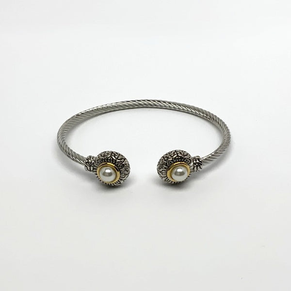 Designer Look Round Pearl Cuff Bracelet