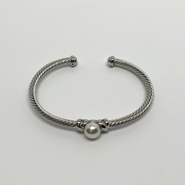 Pearl Designer Look Cuff Bracelet