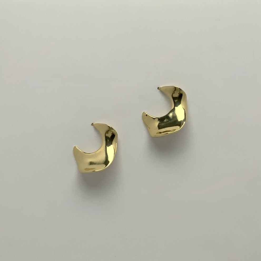 Wavy Designer Drop Earrings