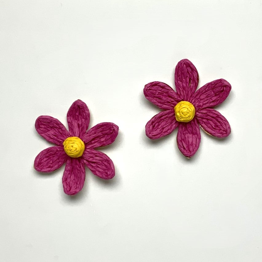 Straw Flower Earring
