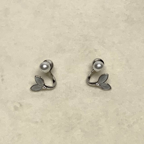 Dolphin Tail Cuff Earring