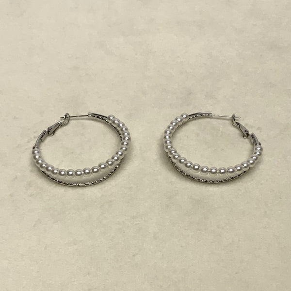 Double Pearl and Hammered Metal Hoop Earring