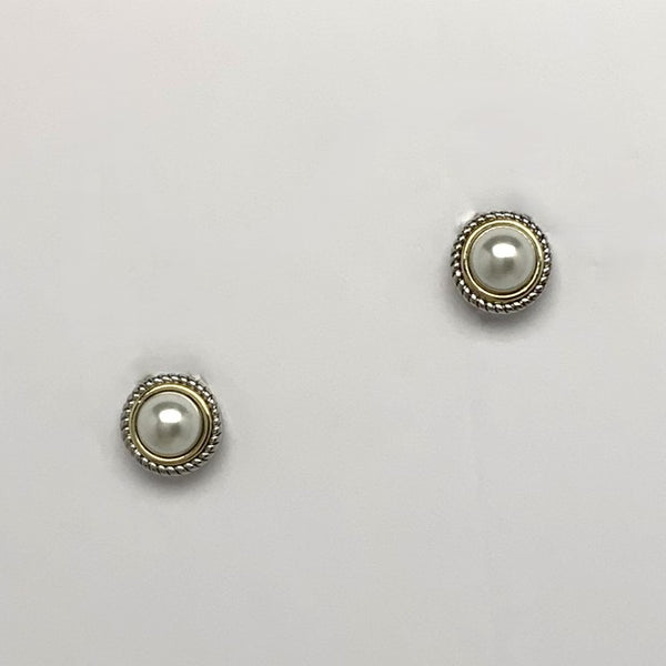 Button Pearl Clip Earring