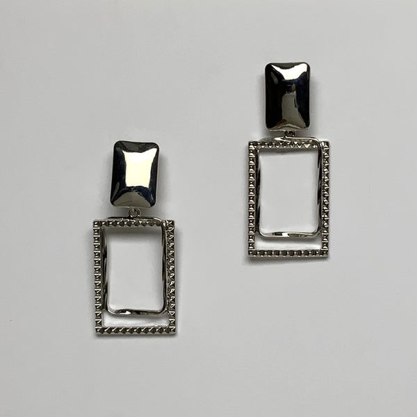 Metal Double Rectangle Clip Earring