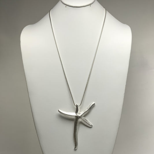 Long Snake Chain with Large Metal Starfish Pendant