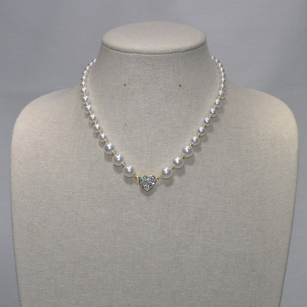 Pearl and Magnetic Heart Necklace