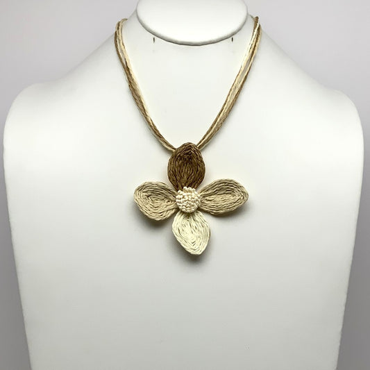 Short Straw/Wicker Flower Necklace