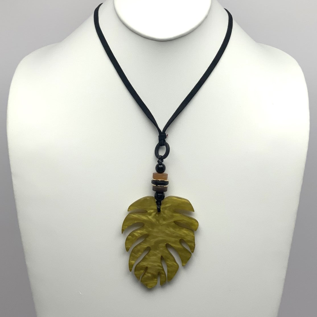 Leaf Drop Necklace