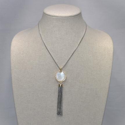 Thin Chain with Mother Pearl Tassel