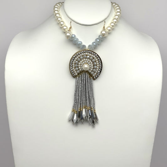 Pearl Drop and Tassel Necklace Set