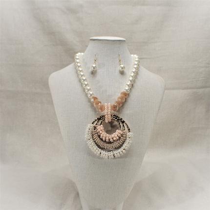 Pearl and Crystal Three Circle Necklace set