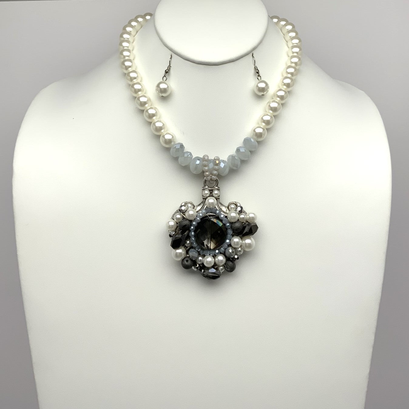 Pearl and Crystal Drop Necklace Set