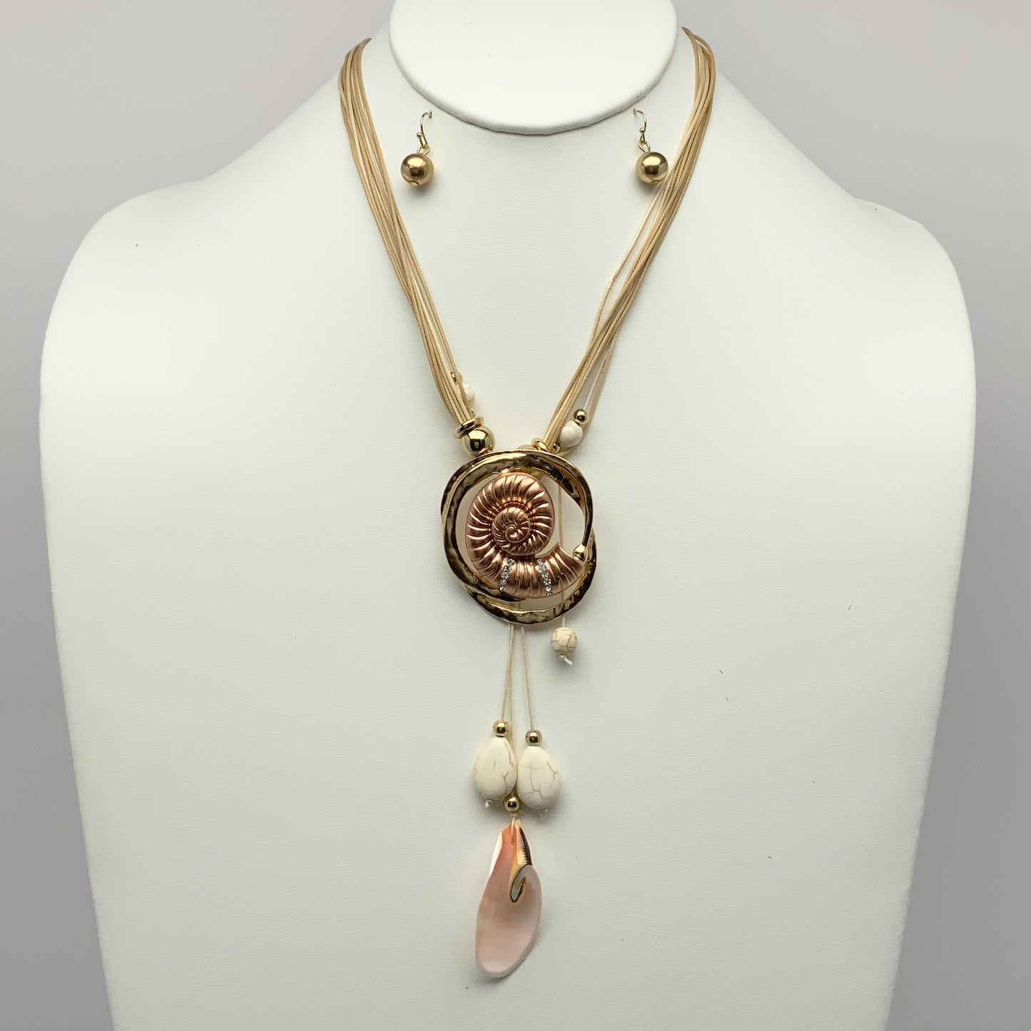 Seashell Drop Necklace Set