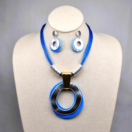 Lucite Drop Necklace Set