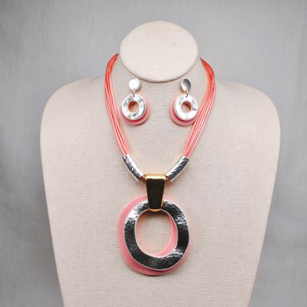 Lucite Drop Necklace Set