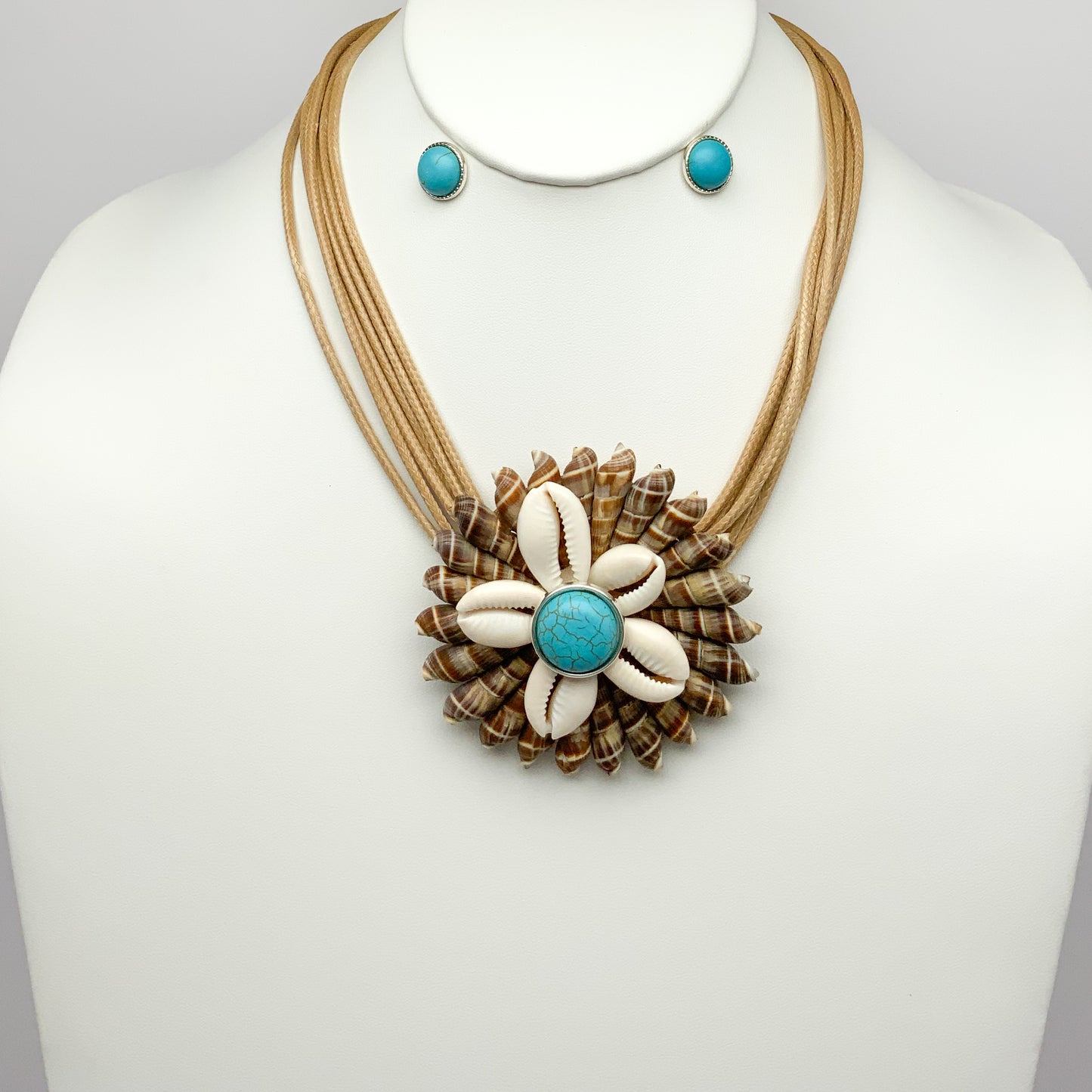 Shell Drop Necklace Set