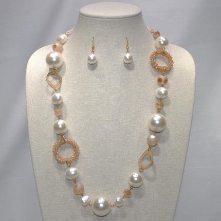 Pearls and Rhinestones Necklace