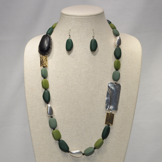 Long Rubber Coated Beads Necklace Set with Textured Rectangle Spacers