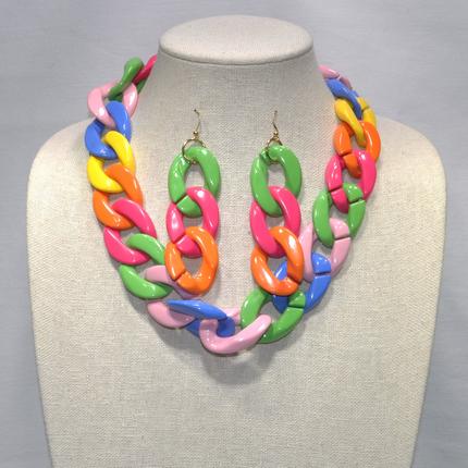 Lucite Link Necklace Set