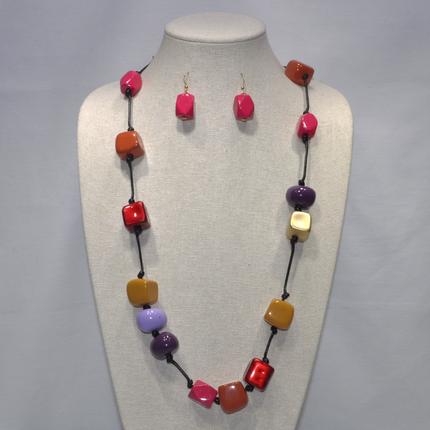 Lucite Cubes and Spheres necklace