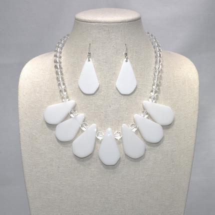 Bead and Lucite Necklace