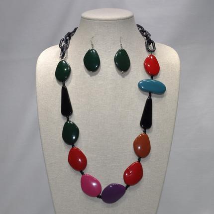 Lucite Chains and Shapes Necklace Set