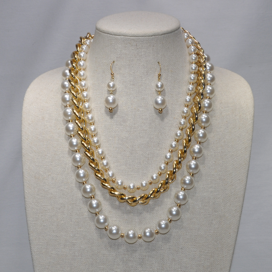 Designer Look Three Strand Pearl and Chain Link Necklace Set