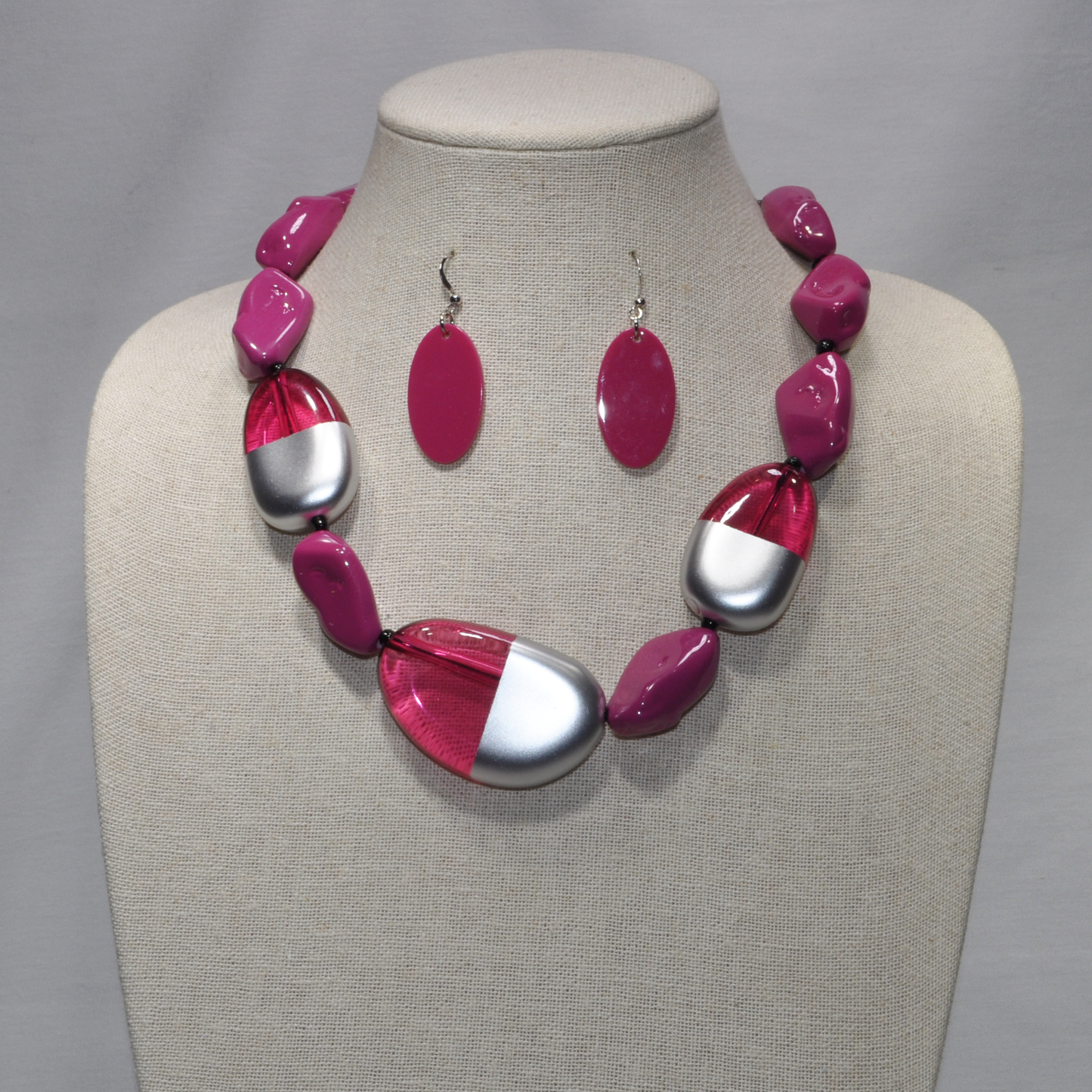 Enamel Coated Metal Nugget Necklace Set