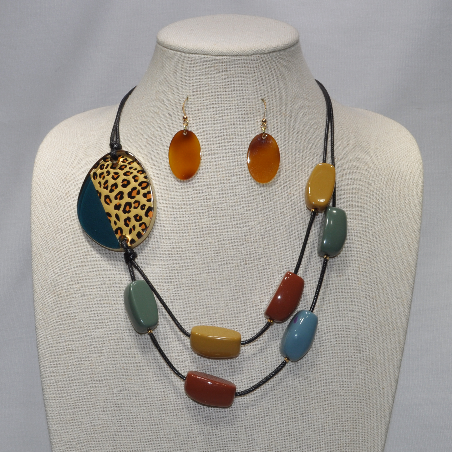 Short Vinyl Cords Necklace Set with Enamel Coated Beads and Lucite/Acrylic Animal Print Spacer